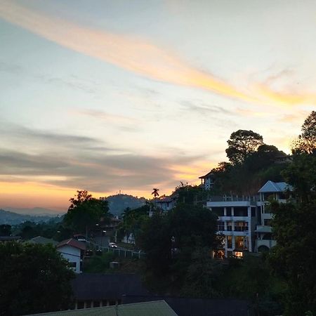 Marvel Hills Kandy Kültér fotó
