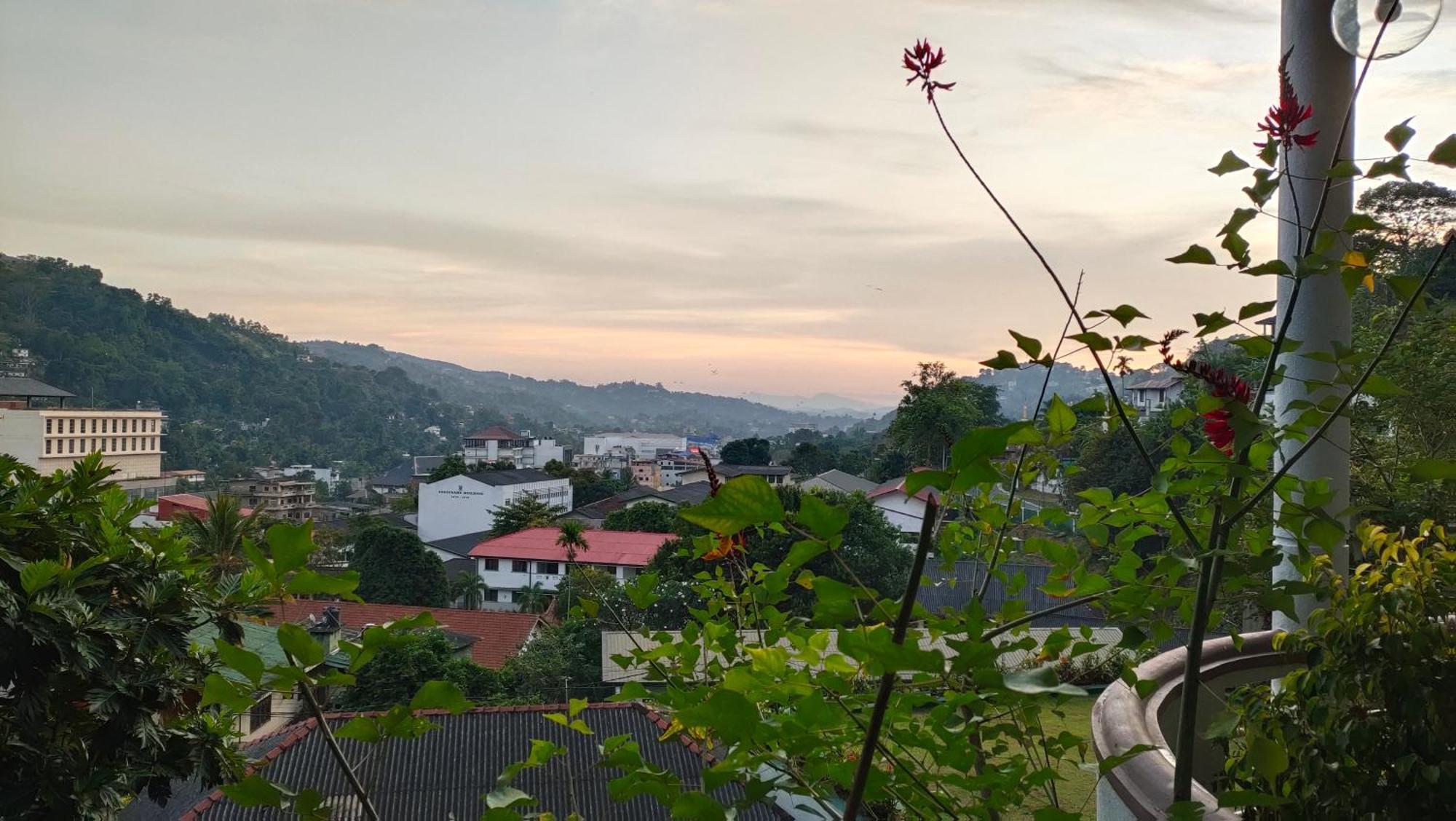 Marvel Hills Kandy Kültér fotó